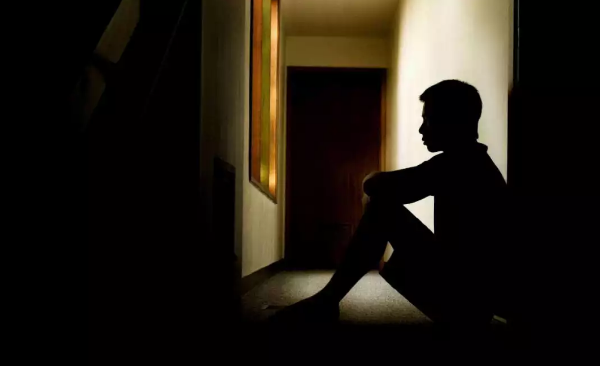 匯智動(dòng)力—世界上又多了一個(gè)下雨不打傘的人……