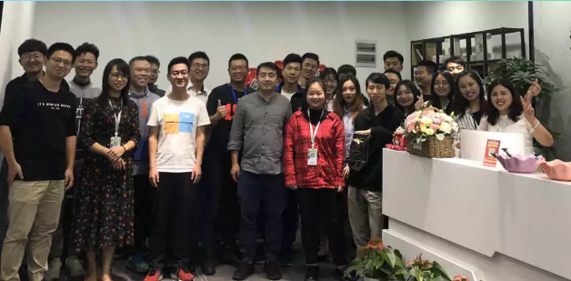 如果給武漢兩個(gè)關(guān)鍵字，那會(huì)是什么？