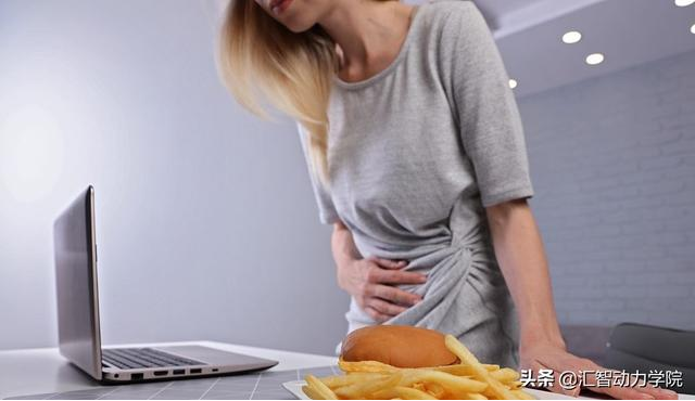 警惕｜這類人千萬不要轉(zhuǎn)行學(xué)IT