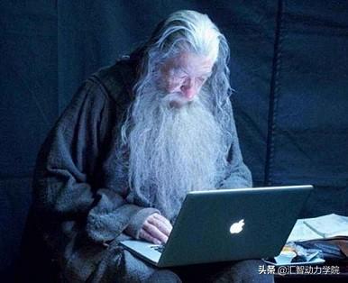 技術(shù) or 管理？程序員如何做好職業(yè)規(guī)劃？