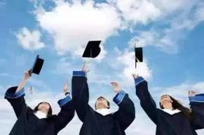 大專生能學java嗎